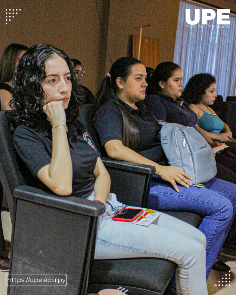 Bienvenida a los estudiantes de Ciencias de la Educación 